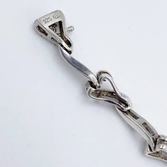 Vintage Heng Ngai Sterling Silver Genuine Diamonds Hearts Link Bracelet - Picture 7 of 10